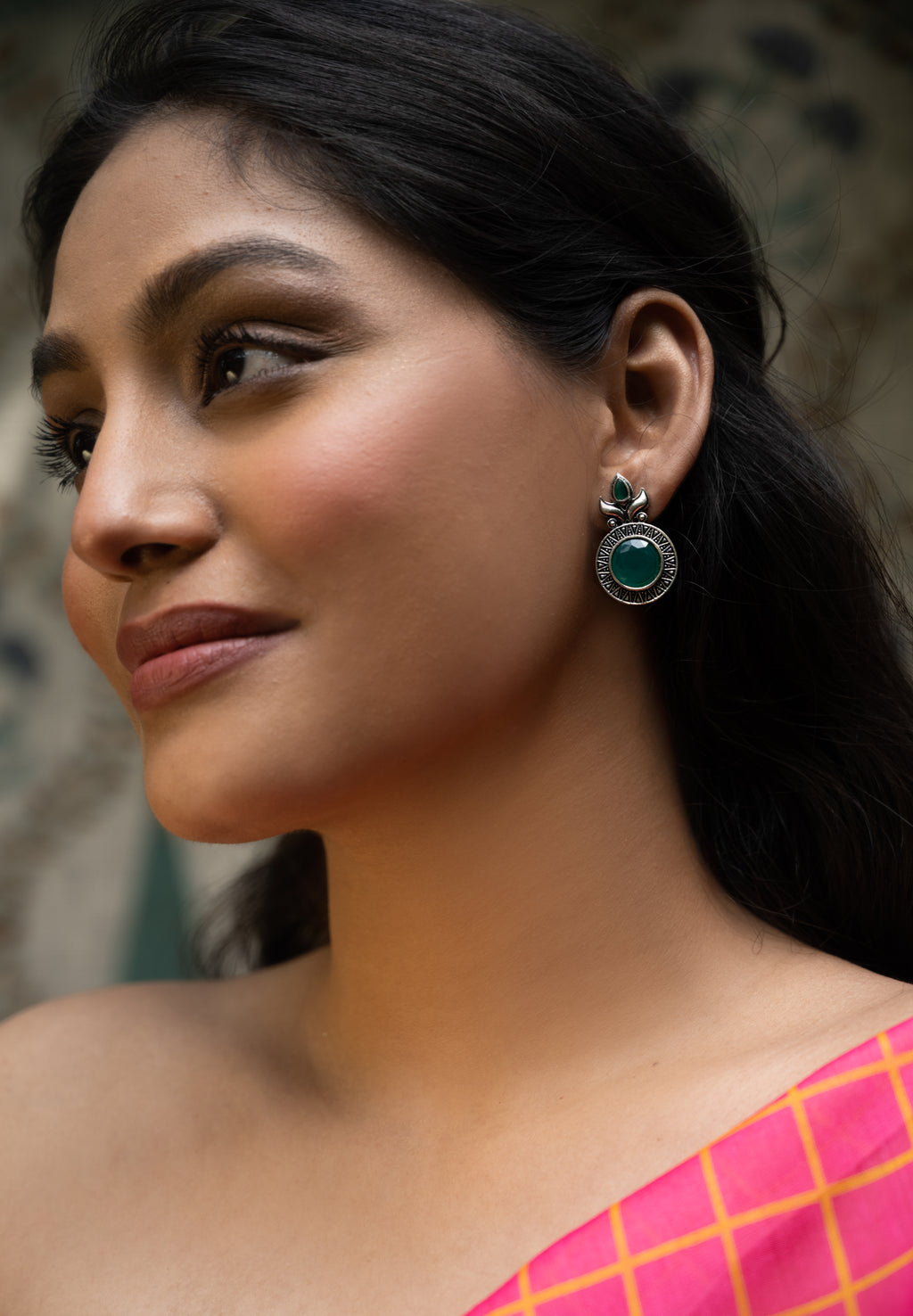 Emerelle Regal Floral Stud Earrings