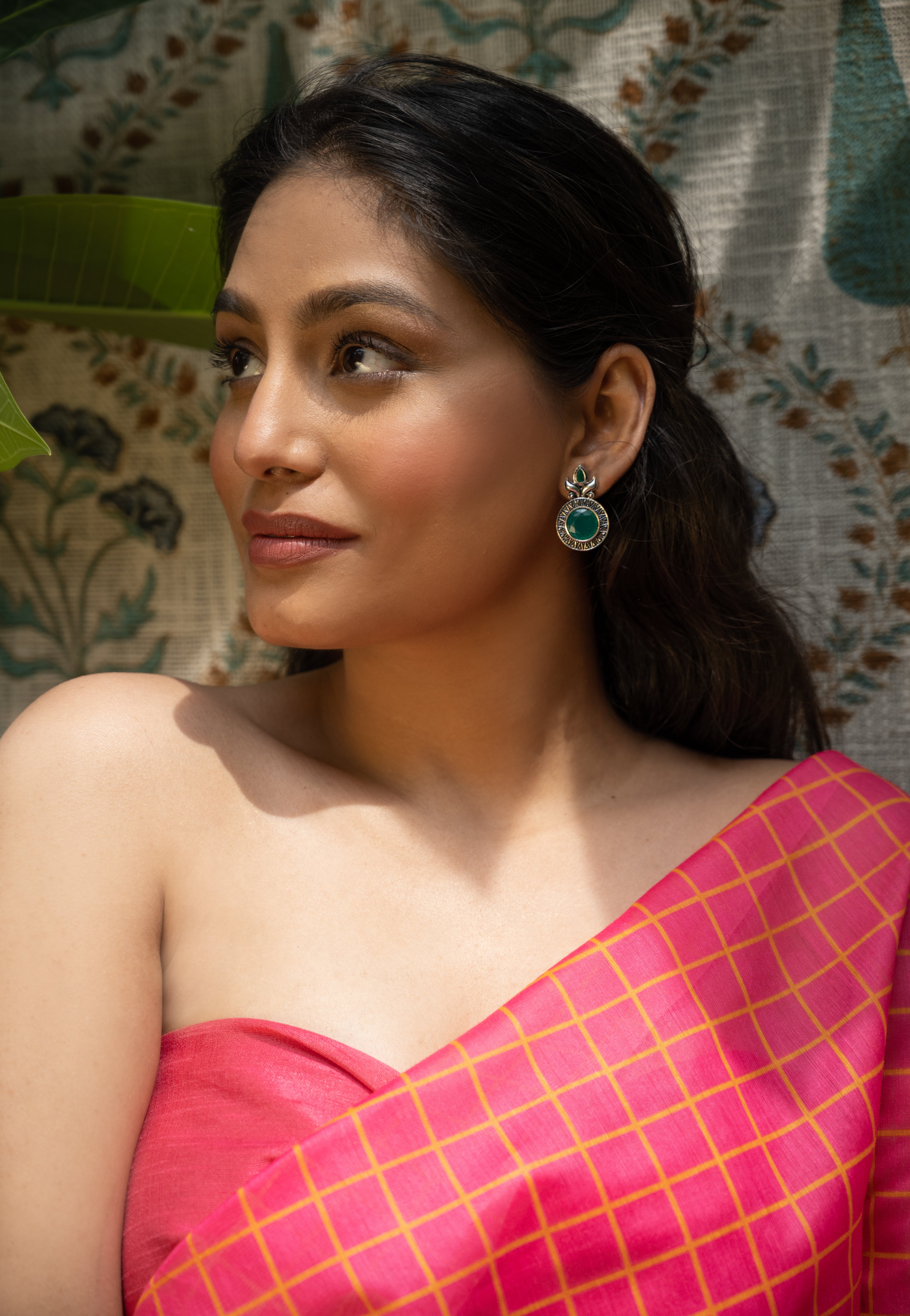 Emerelle Regal Floral Stud Earrings