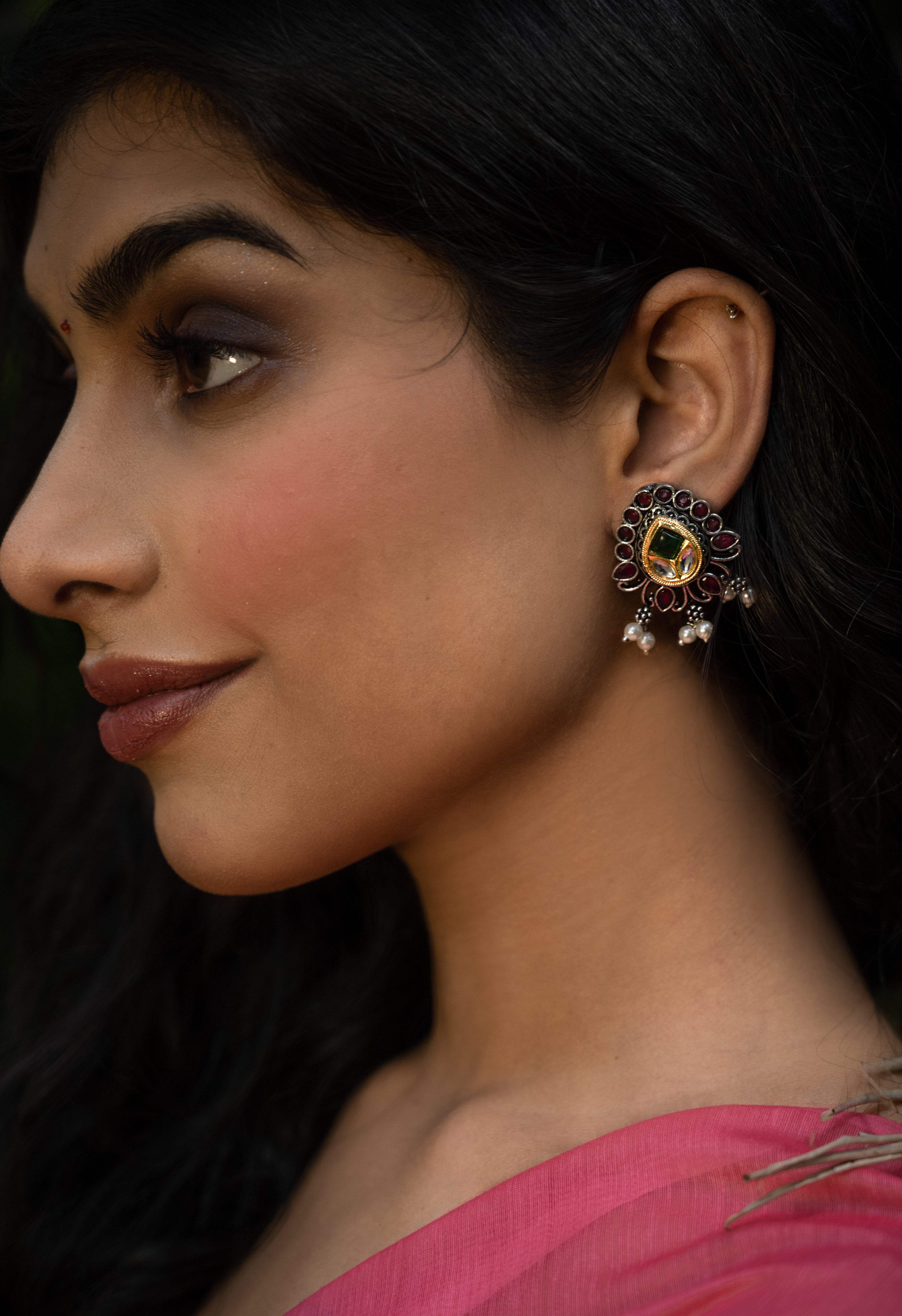 Ruhani Kundan Pearl Stud Earrings