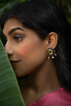 Ruhani Kundan Pearl Stud Earrings
