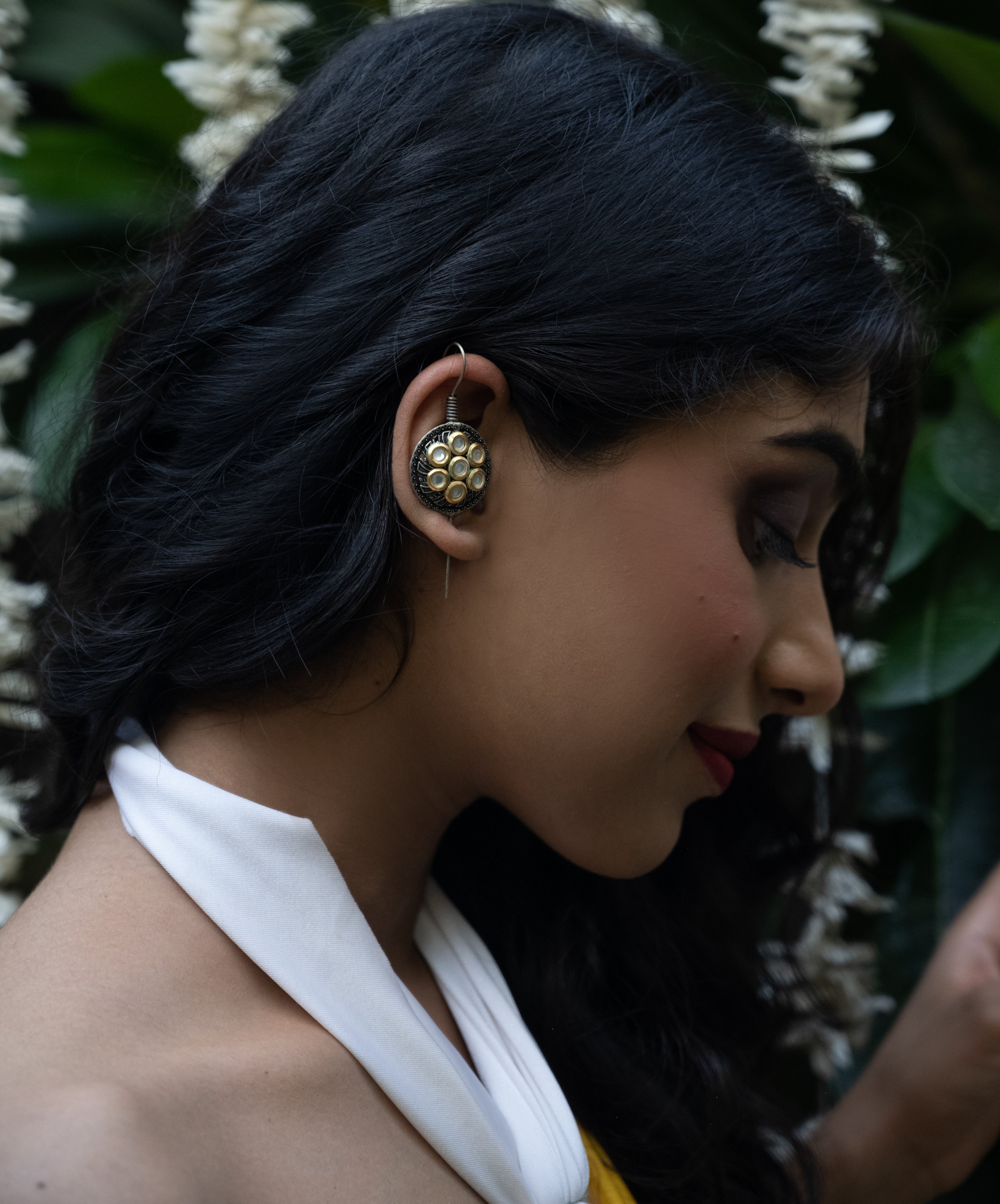Noorvanshi Kundan Ear Cuff