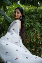 Ivory Meadow Buti Chanderi Saree